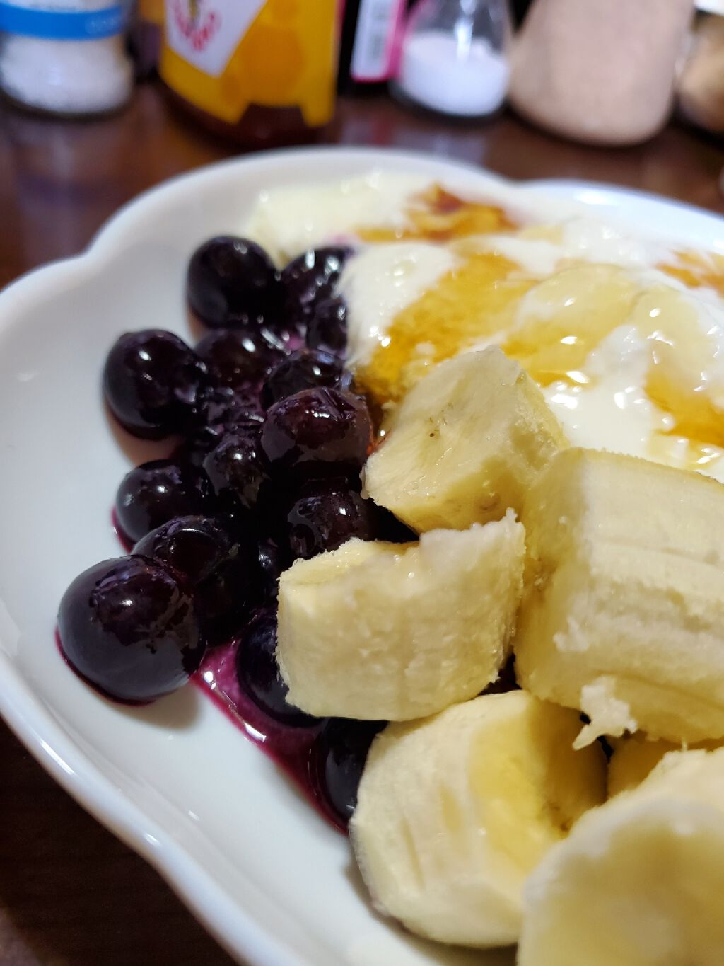 ブルガリアヨーグルトLB81プレーン/明治/ヨーグルトを使ったクチコミ（2枚目）