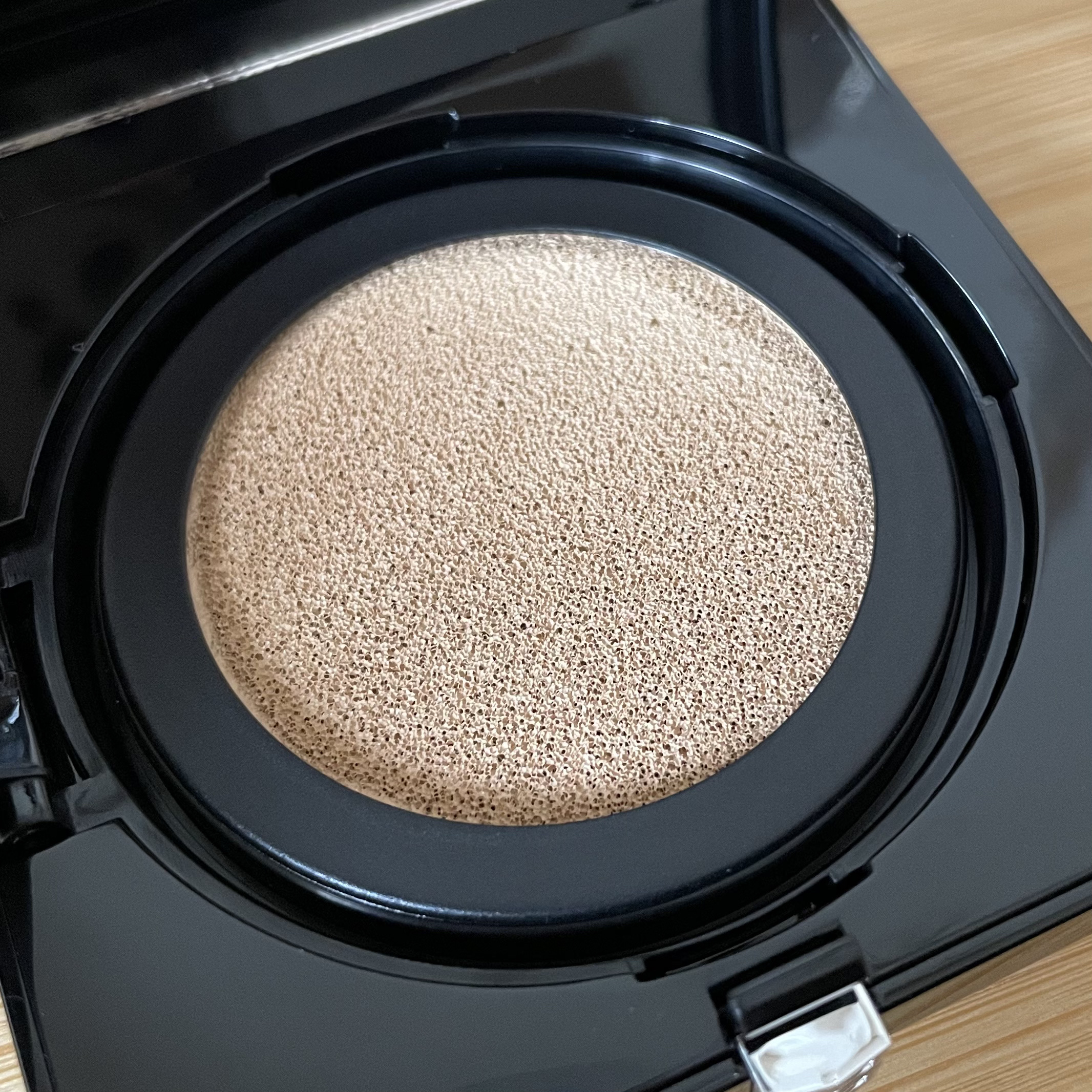 プリズム・リーブル/GIVENCHY/ルースパウダーを使ったクチコミ（3枚目）