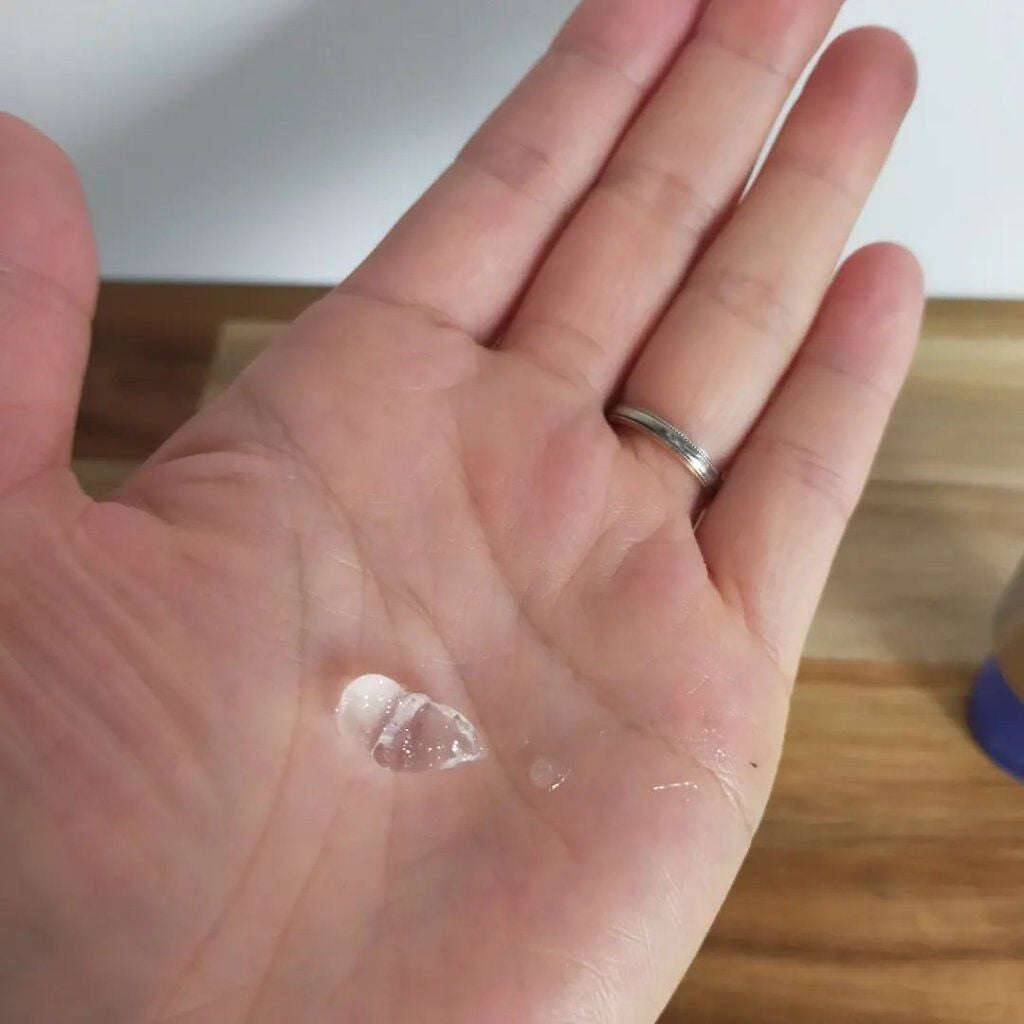 chohoho_s on LIPS 「スリークbyサラサロンシャイニーゲル¥1650ツヤ感を出しつつ..」(3枚目)