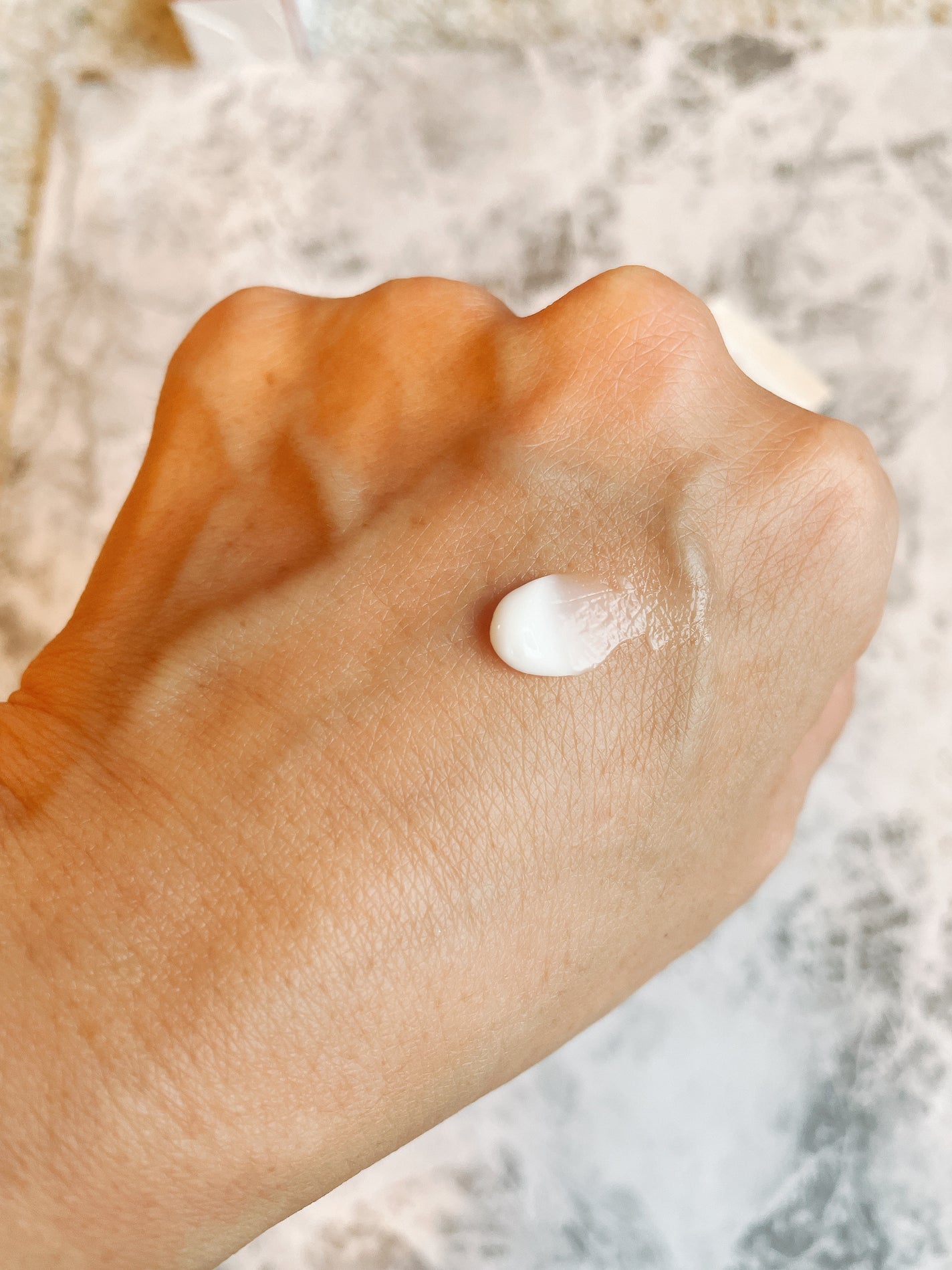 アセロラダークスポット&ブレミッシュ ケア クリーム/RAVIEL/フェイスクリームを使ったクチコミ(4枚目)