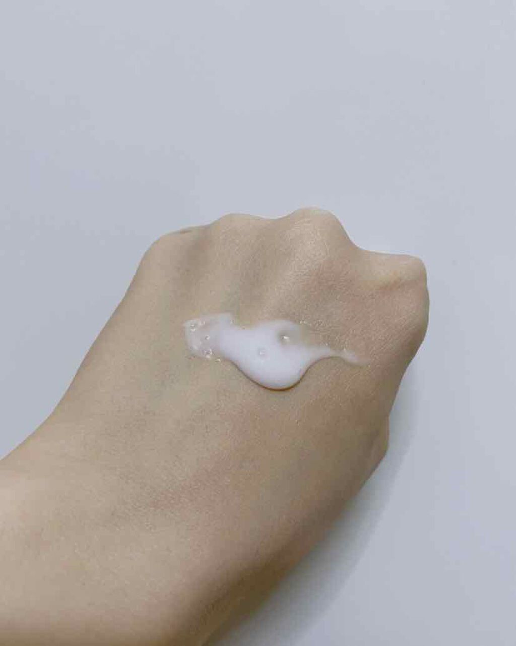 MILK BUBBLE ESSENCE PACK ＃STRAWBERRY/G9SKIN/美容液を使ったクチコミ（2枚目）