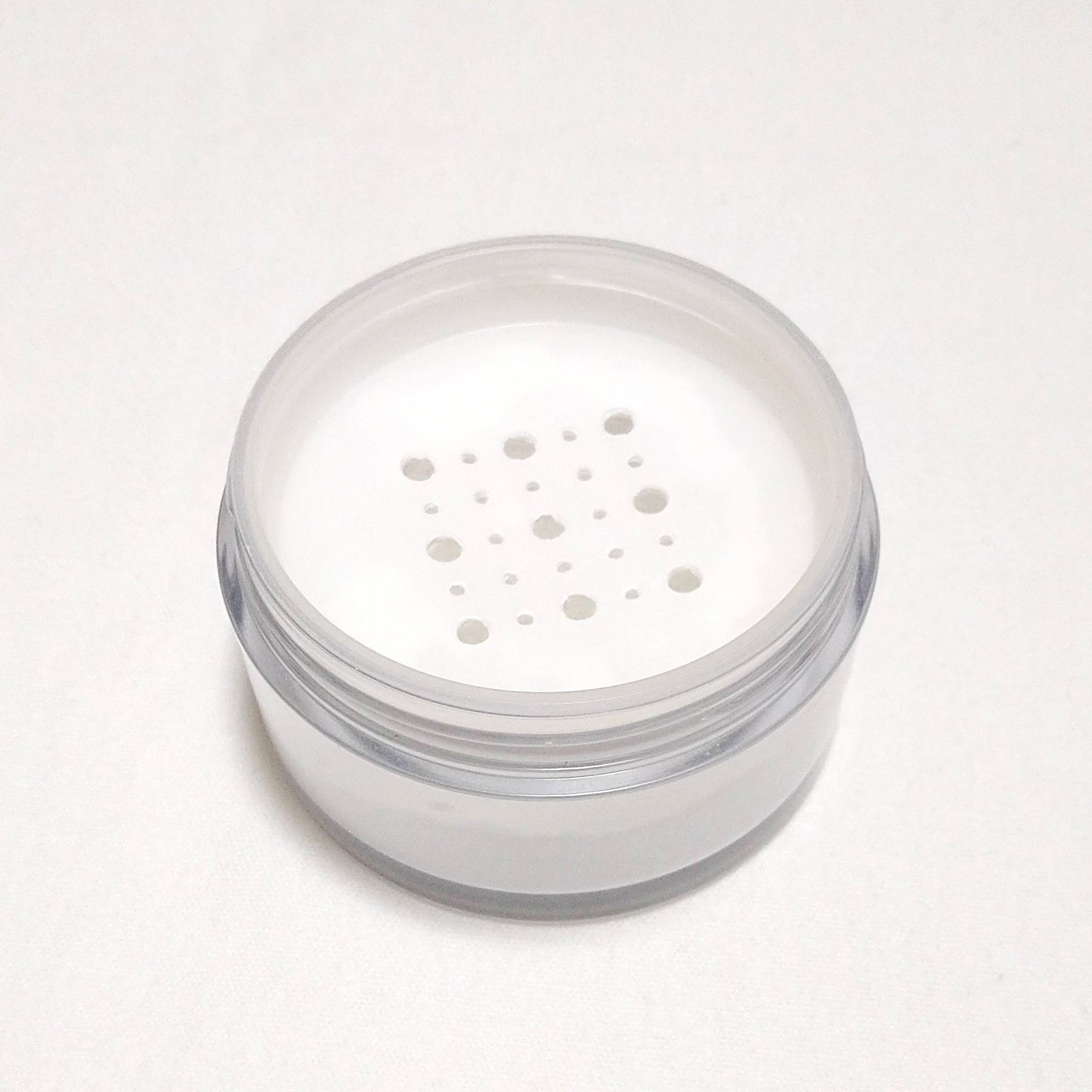 フィニッシングパウダー マット 763 クリア/チャコット・コスメティクス/ルースパウダーを使ったクチコミ（2枚目）