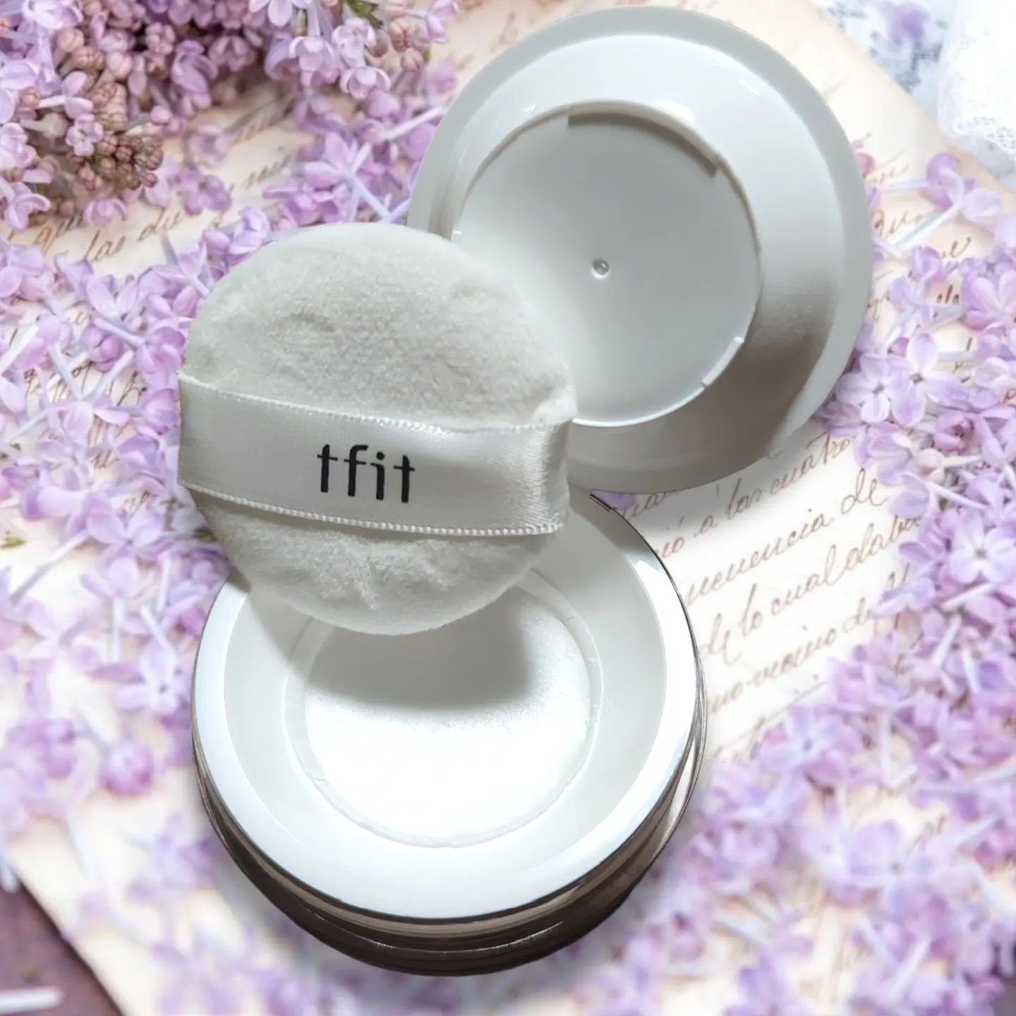 トランスルーセントセットフィニッシングパウダー/TFIT/ルースパウダーを使ったクチコミ（3枚目）