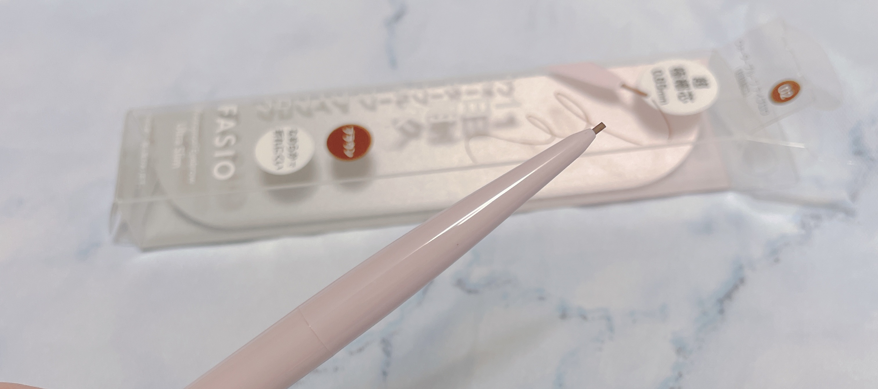 ウォータープルーフ アイブロウ(超極細芯)/FASIO/アイブロウペンシルを使ったクチコミ（2枚目）