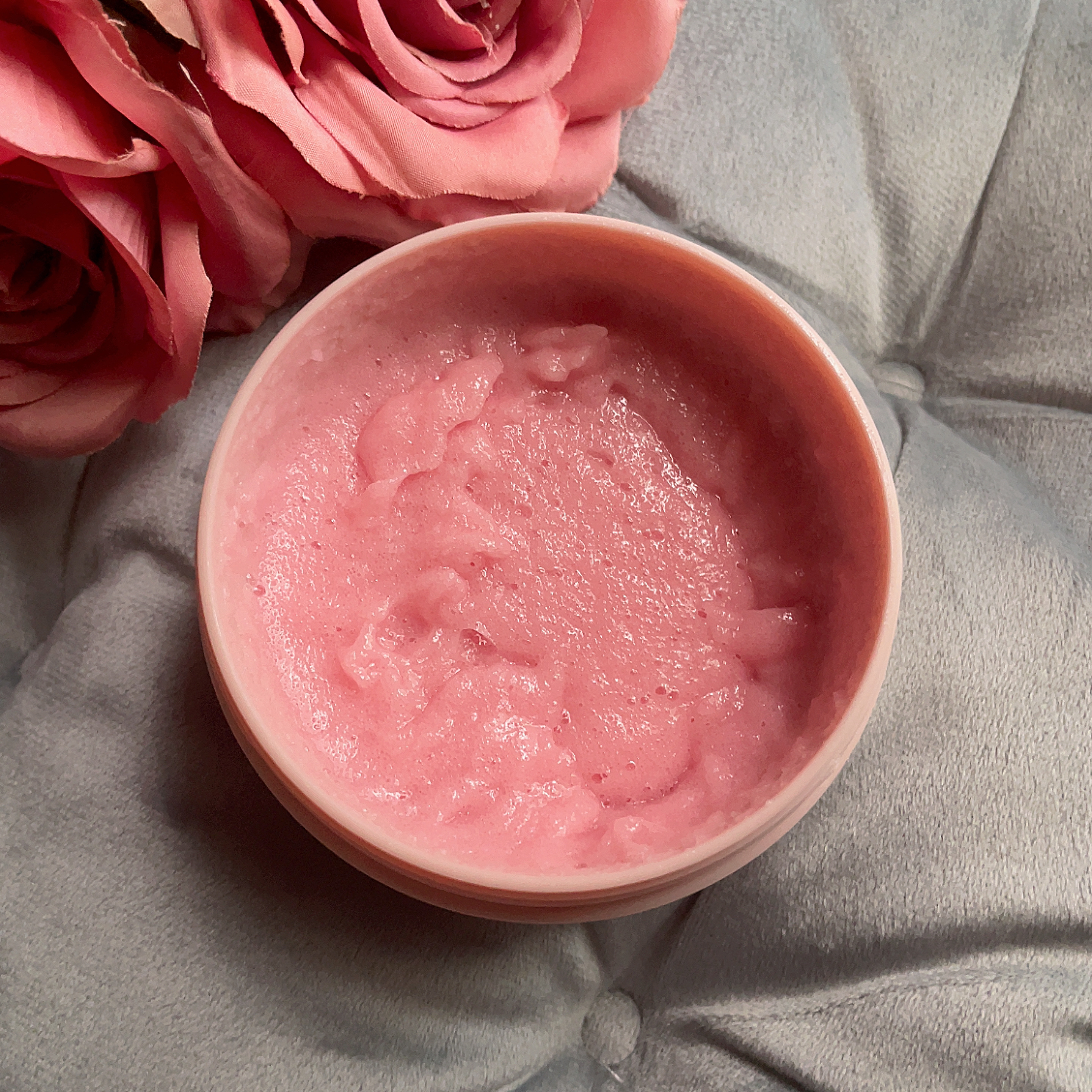 Q+Me スウィート ボム タラソ スクラブ/AGARISM/バストケア・ヒップケアを使ったクチコミ（3枚目）