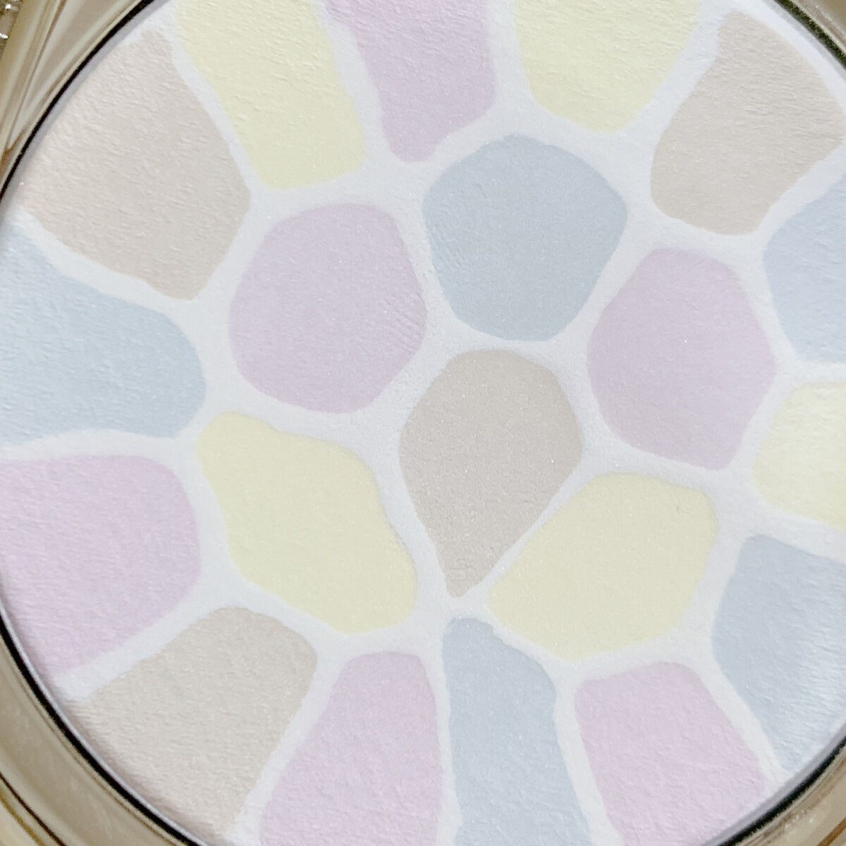 ラ プードル オートニュアンス/Elégance/プレストパウダーを使ったクチコミ（3枚目）