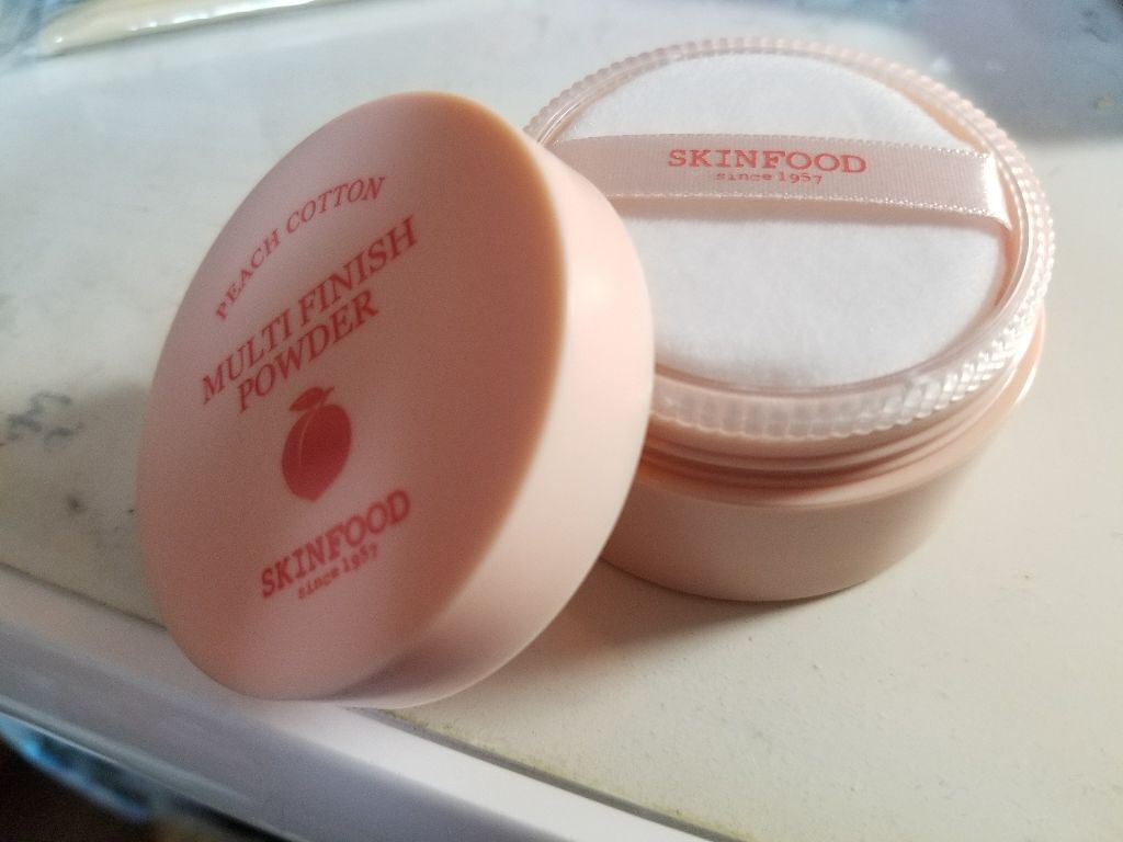 ピーチコットン マルチフィニッシュパウダー/SKINFOOD/ルースパウダーを使ったクチコミ（2枚目）