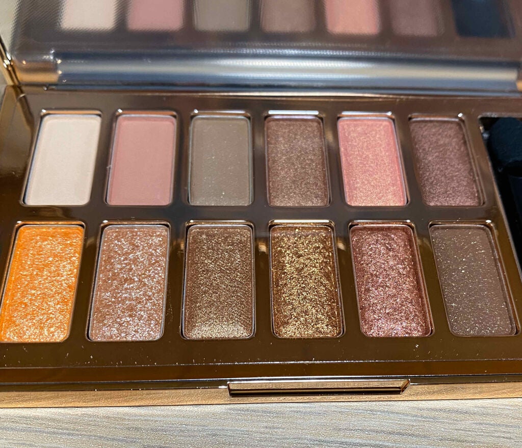 バレンタインボックス/VAVI MELLO/アイシャドウパレットを使ったクチコミ(2枚目)