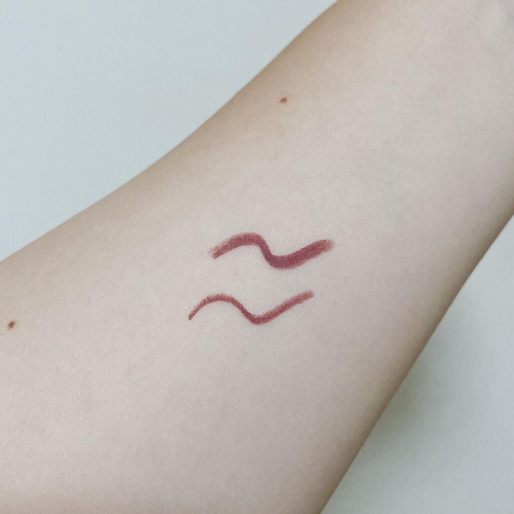 「密着アイライナー」クリームペンシル/デジャヴュ/ペンシルアイライナーを使ったクチコミ(2枚目)