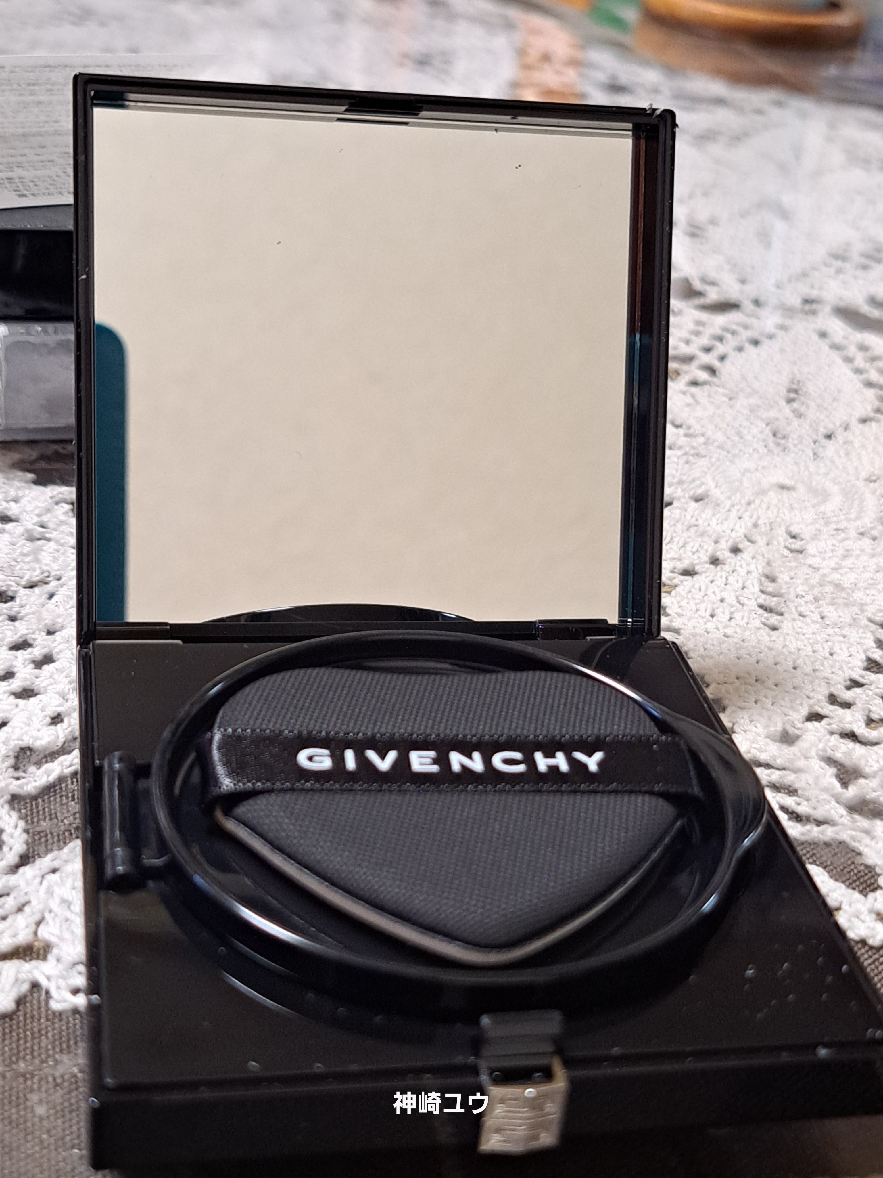 プリズム・リーブル・スキンケアリング・グロウ・クッション/GIVENCHY/クッションファンデーションを使ったクチコミ（3枚目）