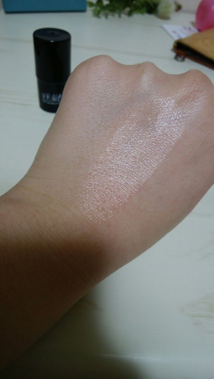UR GLAM FACE GLOSS STICK/U R GLAM/ジェル・クリームチークを使ったクチコミ(3枚目)