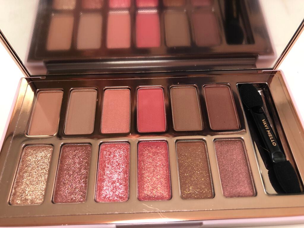 バレンタインボックス3ローズモーメント/VAVI MELLO/アイシャドウパレットを使ったクチコミ(1枚目)
