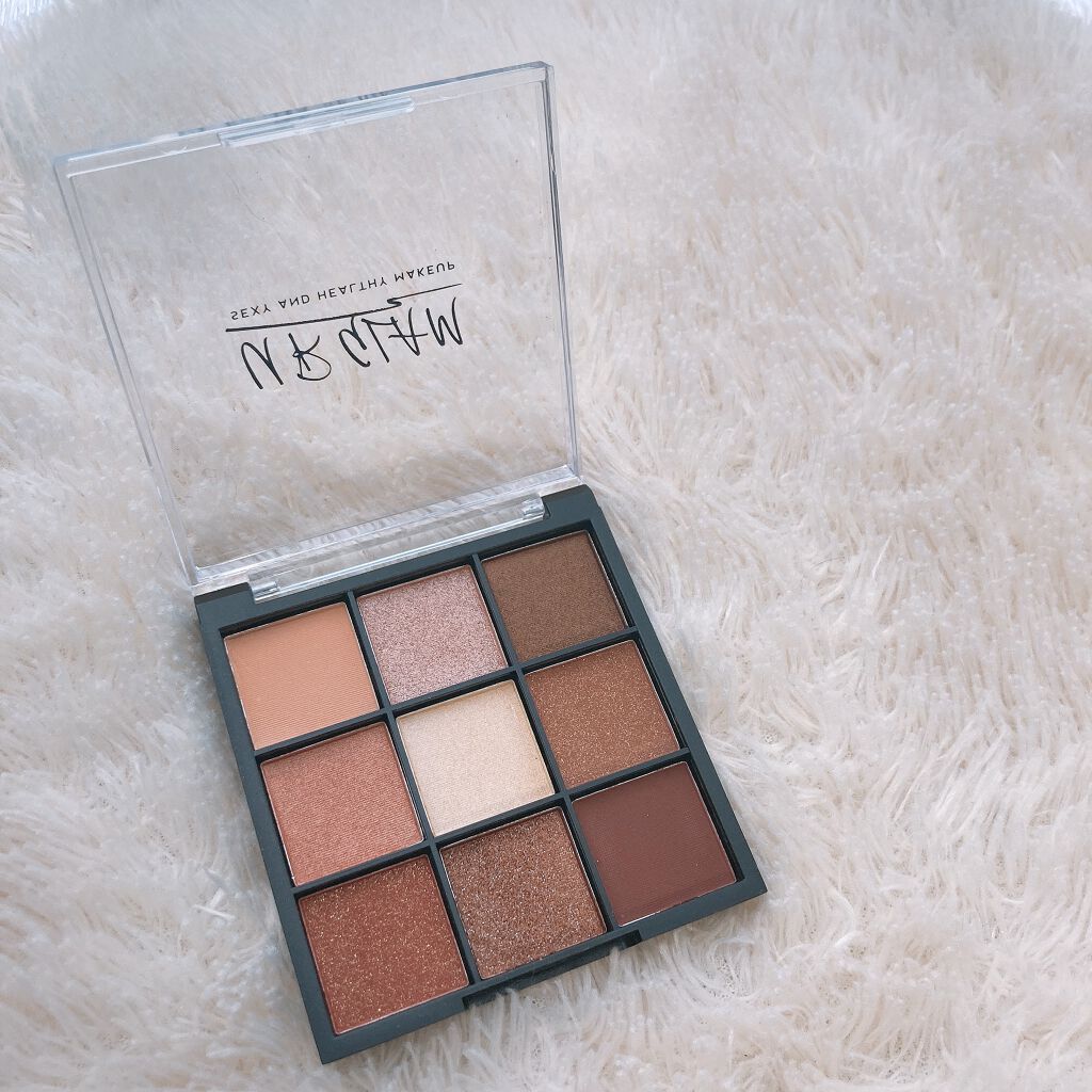 UR GLAM BLOOMING EYE COLOR PALETTE/U R GLAM/アイシャドウパレットを使ったクチコミ(4枚目)