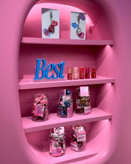 本田ユニ on LIPS 「新大久保にできたfweeの店舗へ行ってきた!フィーのコスメが全..」(4枚目)