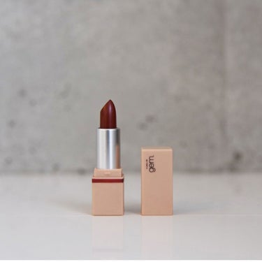 gemini lip stick(tint) la peau de gem.