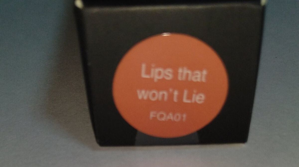 リップギーク/MAKEUP REVOLUTION/口紅を使ったクチコミ(3枚目)