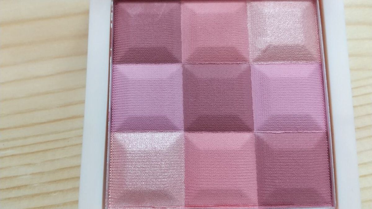 ブラッシュ&イルミネーター パレット/REVLON/パウダーチークを使ったクチコミ(1枚目)