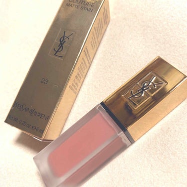 YSL タトワージュクチュール23番💄


マットなのにみずみずしくて全然乾燥しない！つけ心地に感動🥺
ヴォリュプテティントインバームでいつも荒れてしまうので心配していたのですがこれは大丈夫でした！個人