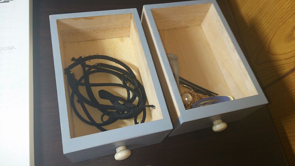 유이 on LIPS 「【収納後編!】上の段ヘアゴム、ヘアピン、ネックレスヘアゴムはよ..」(2枚目)