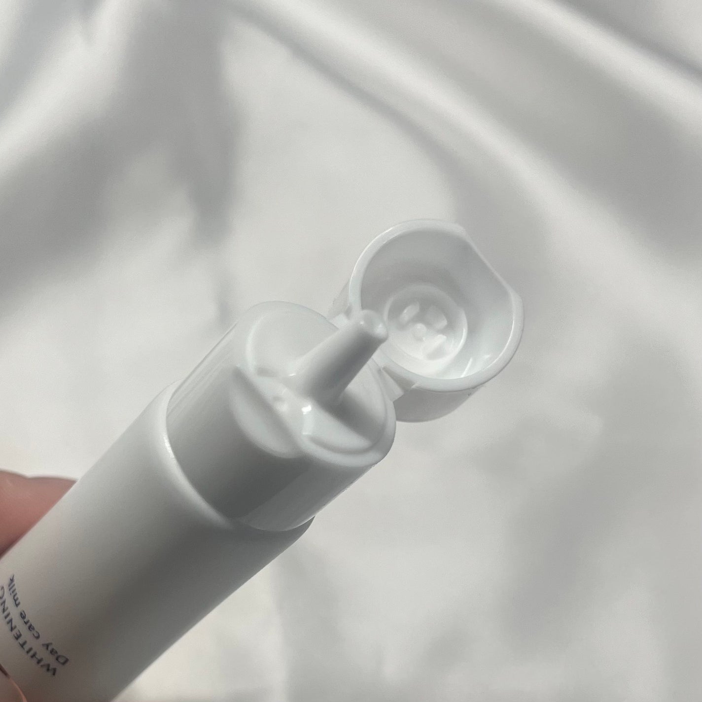 ホワイトニング デイケアミルク/CVITAS/乳液を使ったクチコミ(2枚目)