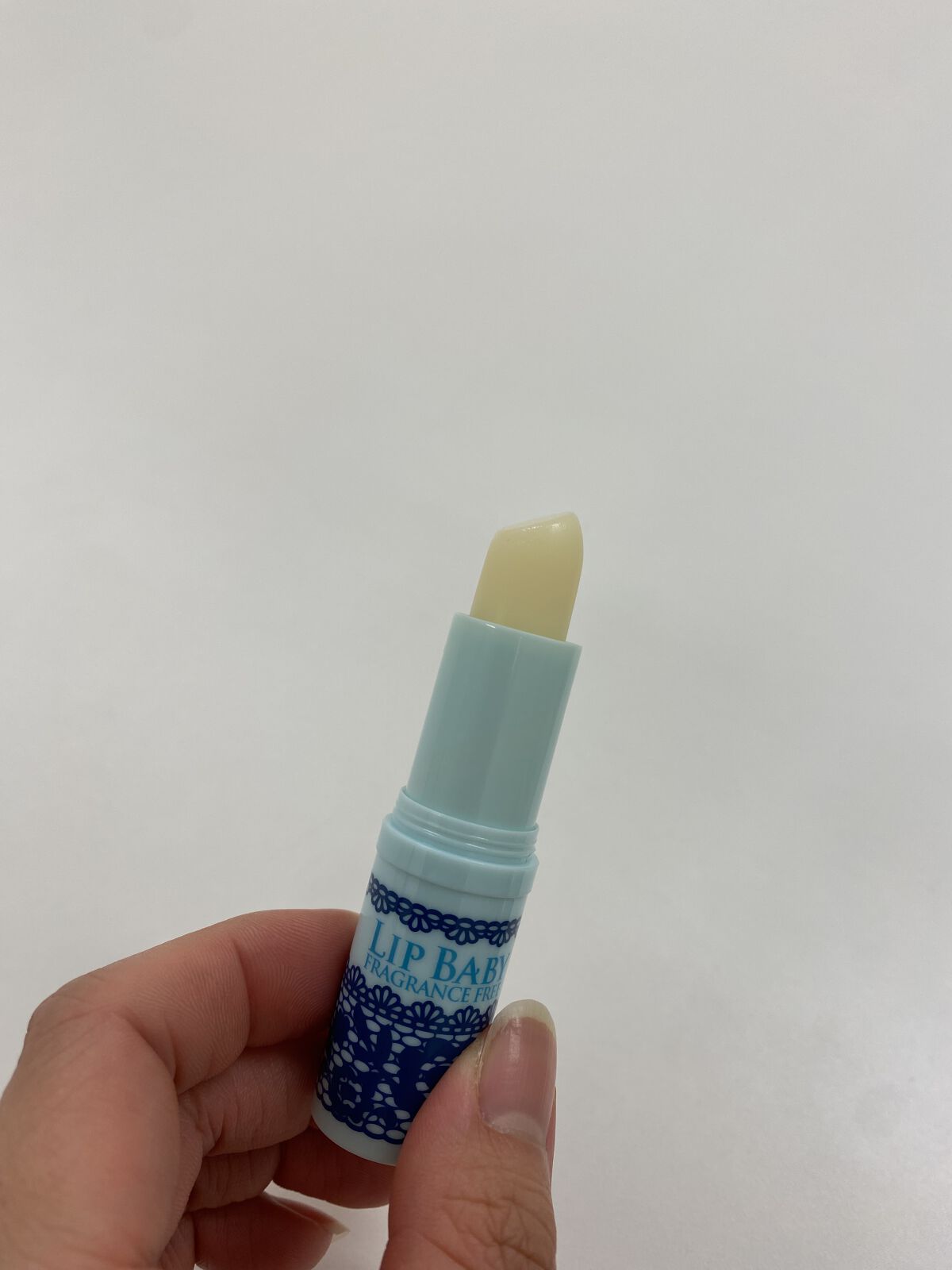 リップベビーナチュラル 無香料/メンソレータム/リップクリームを使ったクチコミ（2枚目）