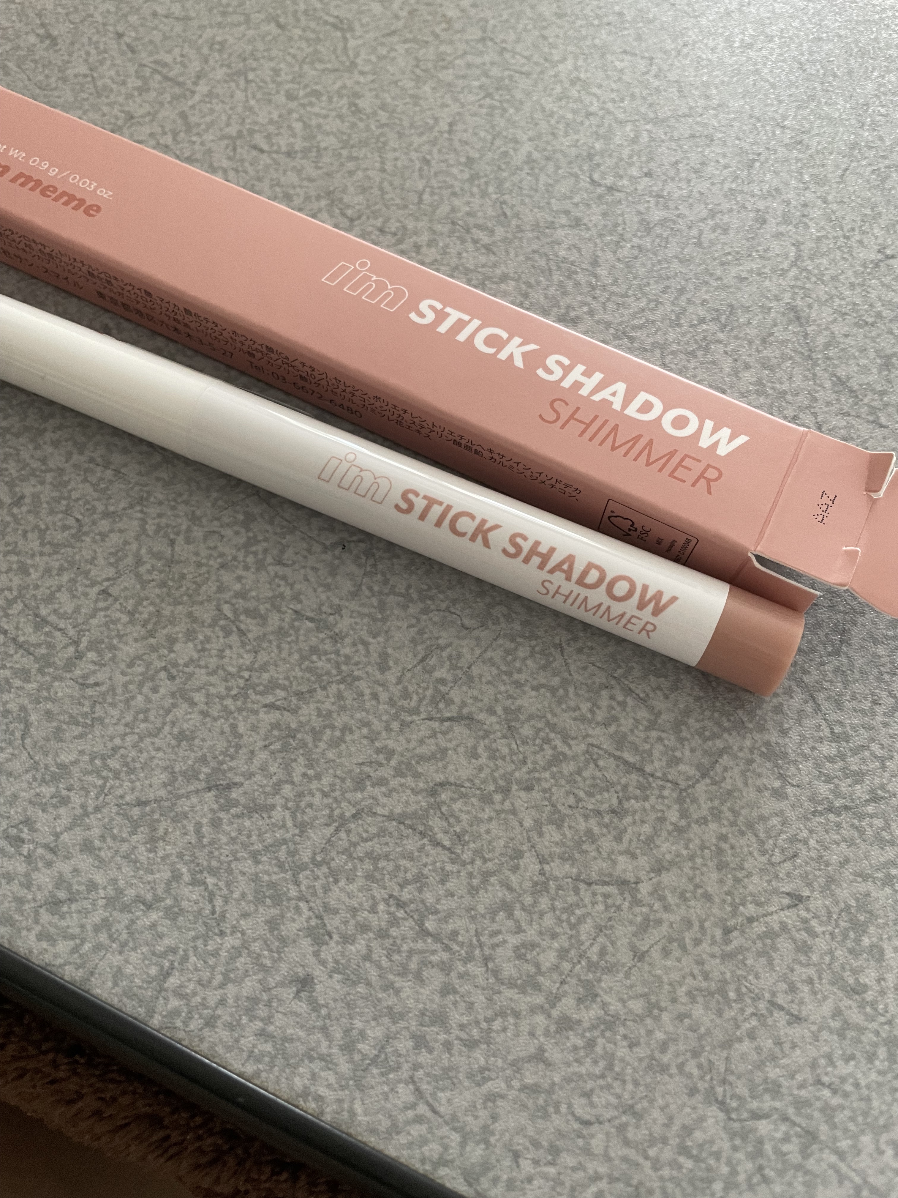 アイムスティックシャドウシマー 003 ピンクチャーム/i’m meme/スティックアイシャドウを使ったクチコミ（2枚目）
