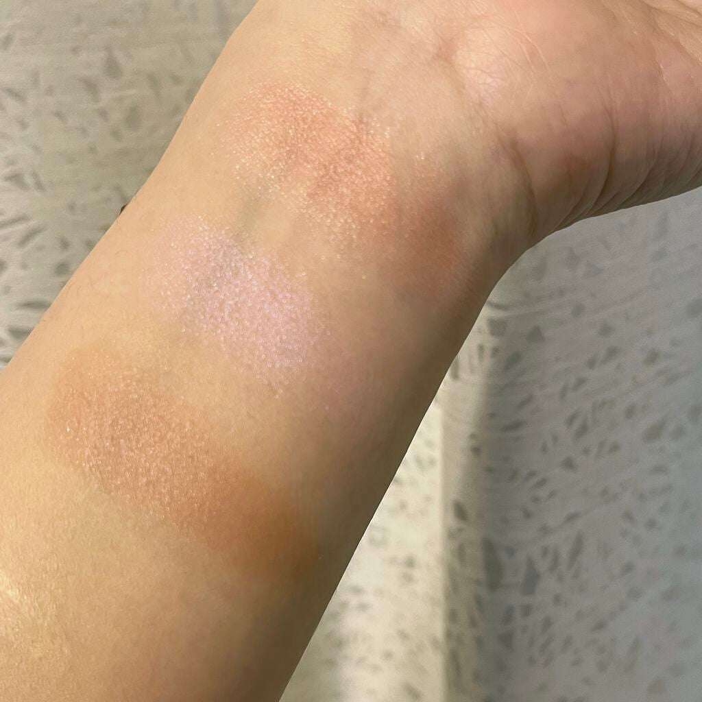 トゥルーディメンショングロウチーク/hince/パウダーチークを使ったクチコミ(4枚目)