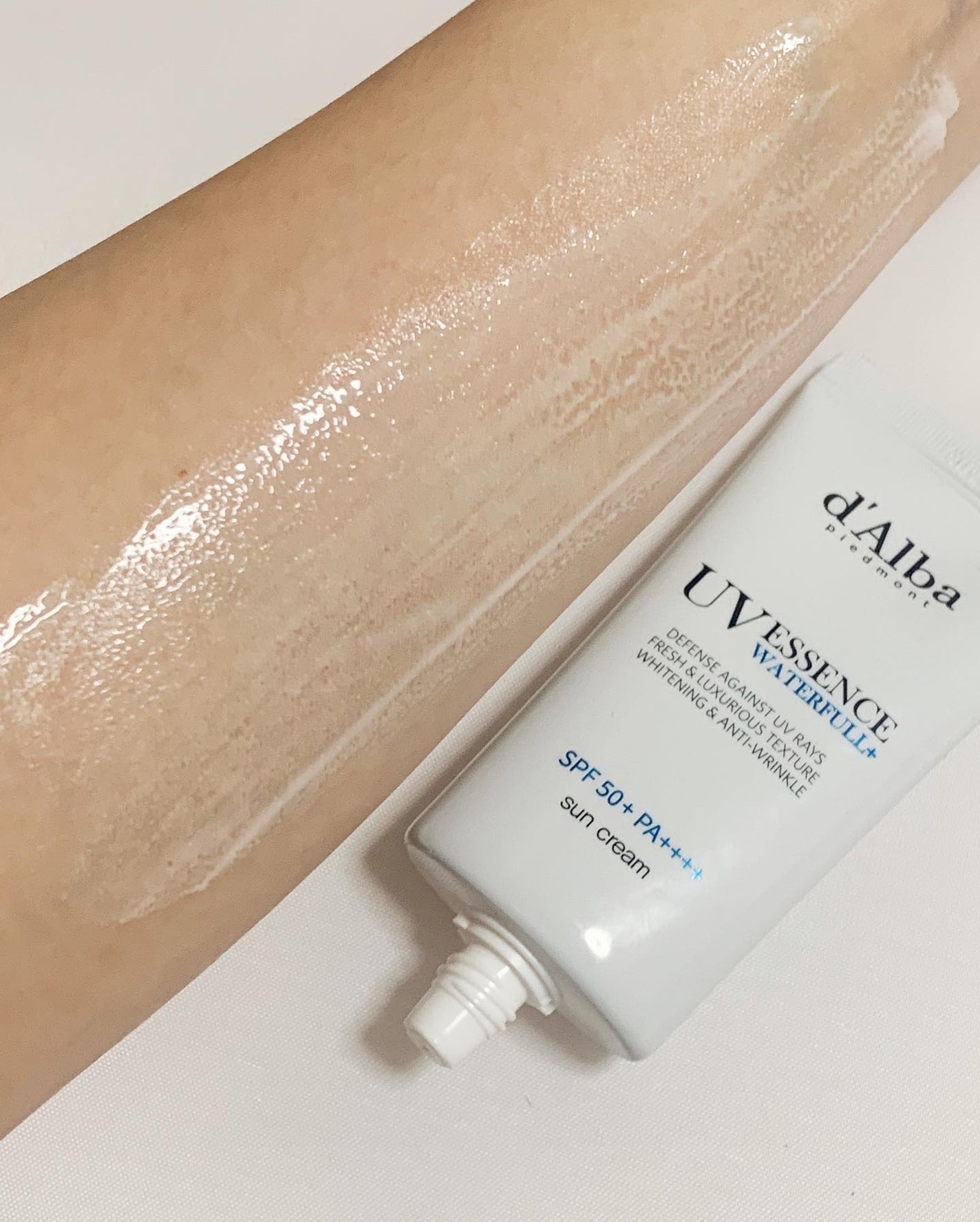 ダルバ ウォータフル エッセンス サンクリーム/ダルバ/日焼け止めクリームを使ったクチコミ(3枚目)