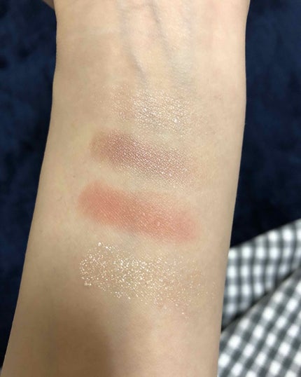 シングルカラーアイシャドウ/CEZANNE/単色アイシャドウを使ったクチコミ(2枚目)