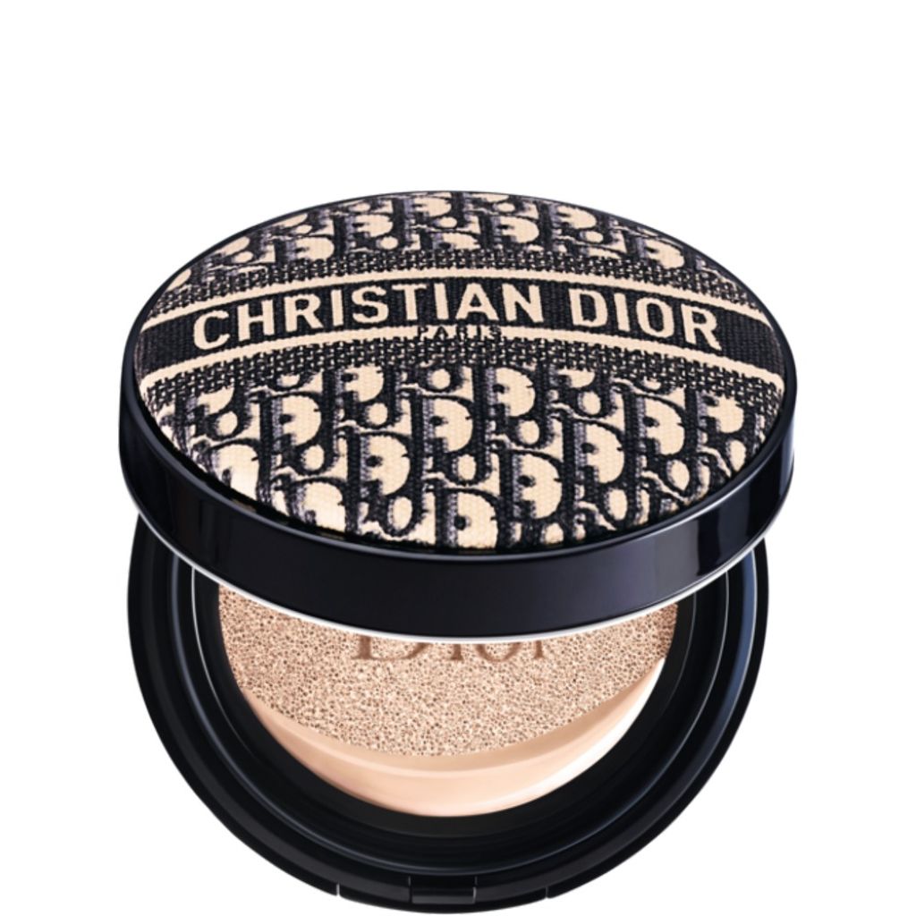 Dior フォーエヴァー クッションファンデーション N1 ディオールスキン フォーエヴァー クッション ディオールマニア