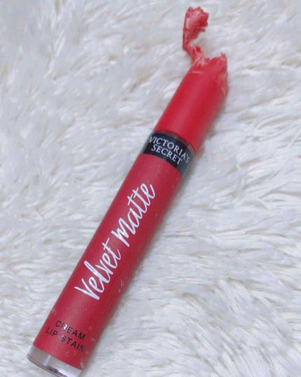 ベルベットマット/victoria's secret (ヴィクトリアズシークレット)/口紅を使ったクチコミ(1枚目)