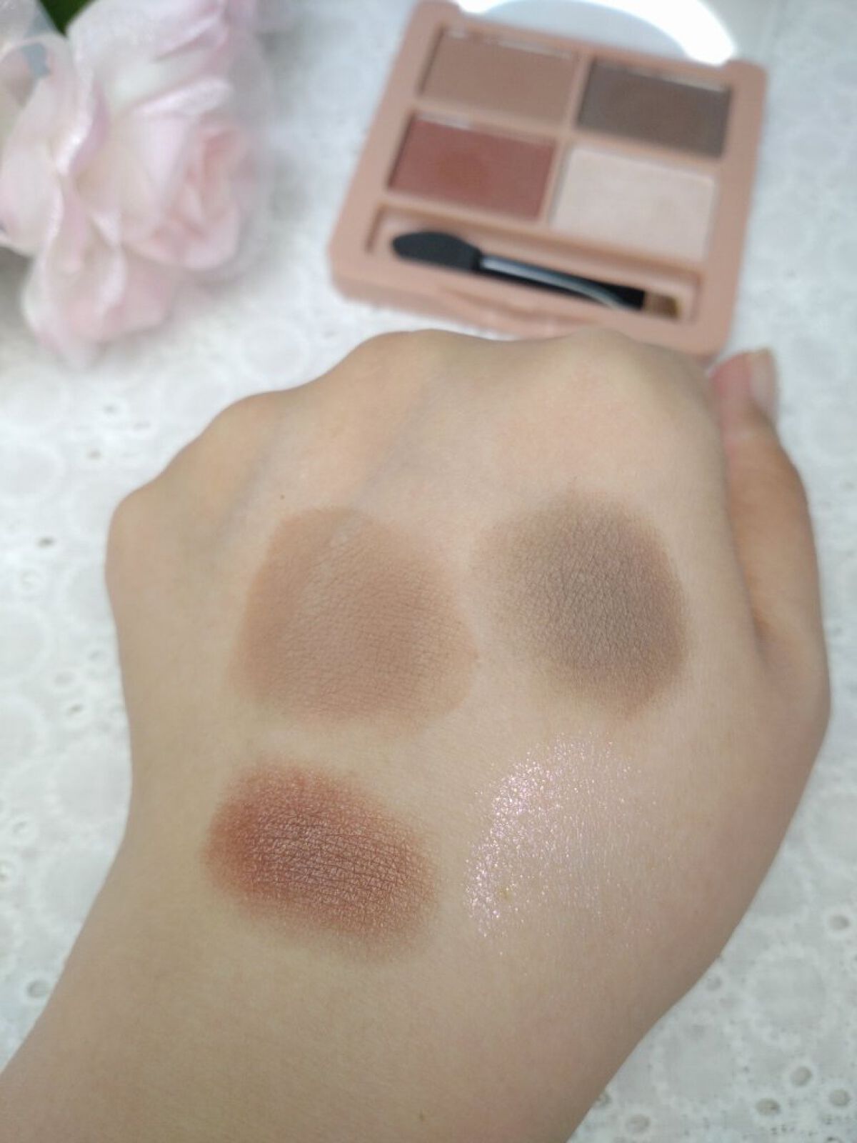 わんだふるアイカラー 02 プードルブラウン（レッド・ピンク系）/KIREI FACTORY/アイシャドウパレットを使ったクチコミ（3枚目）