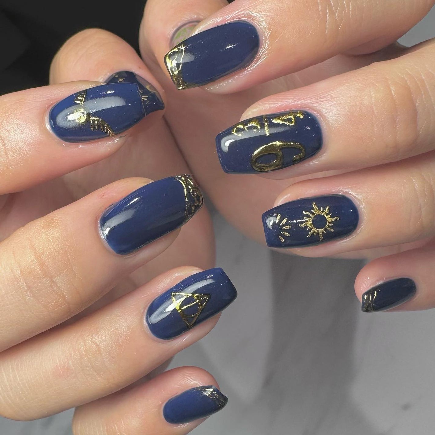 kanna on LIPS 「・・・𝐻𝒶𝓇𝓇𝓎𝒫𝑜𝓉𝓉𝑒𝓇🧙♂️🪄︎︎𓈒𓂂𓏸リールにも載せ..」(1枚目)