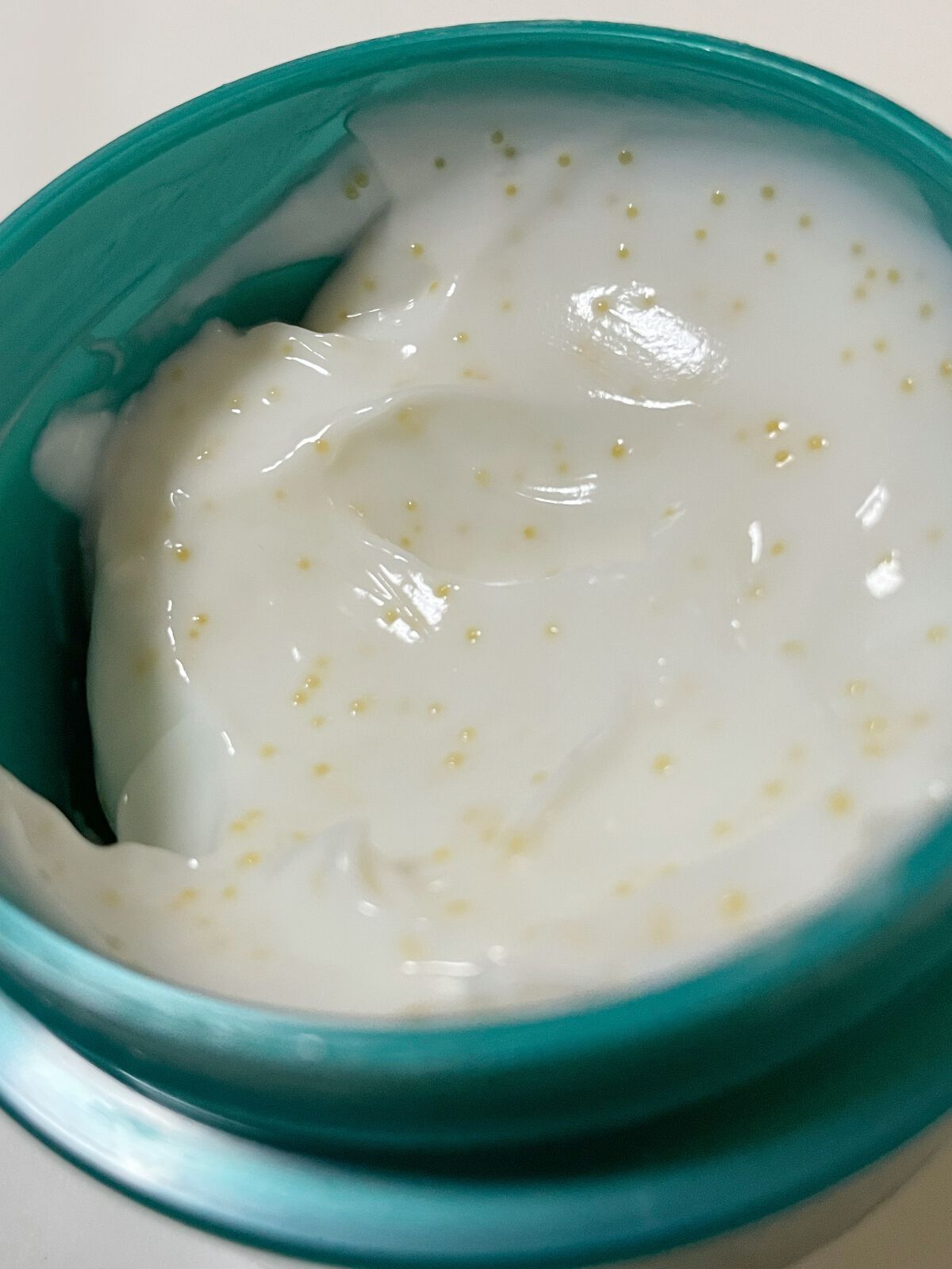 ビューティーチャージ ナイトスペリア/アトリックス/ハンドクリームを使ったクチコミ（2枚目）