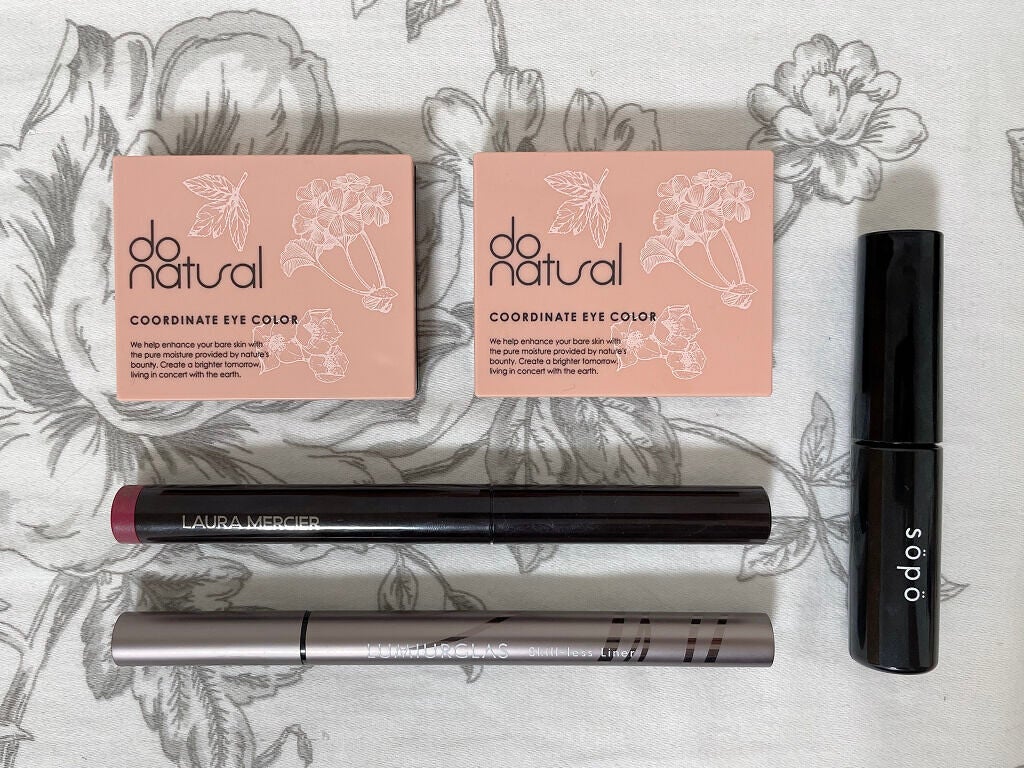 キャビアスティック アイカラー/ローラ メルシエ/スティックアイシャドウを使ったクチコミ(2枚目)