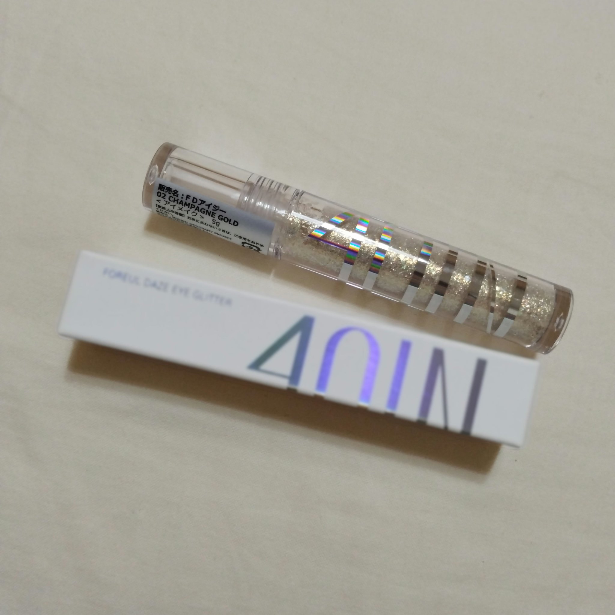 DAZE EYE GLITTER/4OIN /リキッドアイシャドウを使ったクチコミ（1枚目）