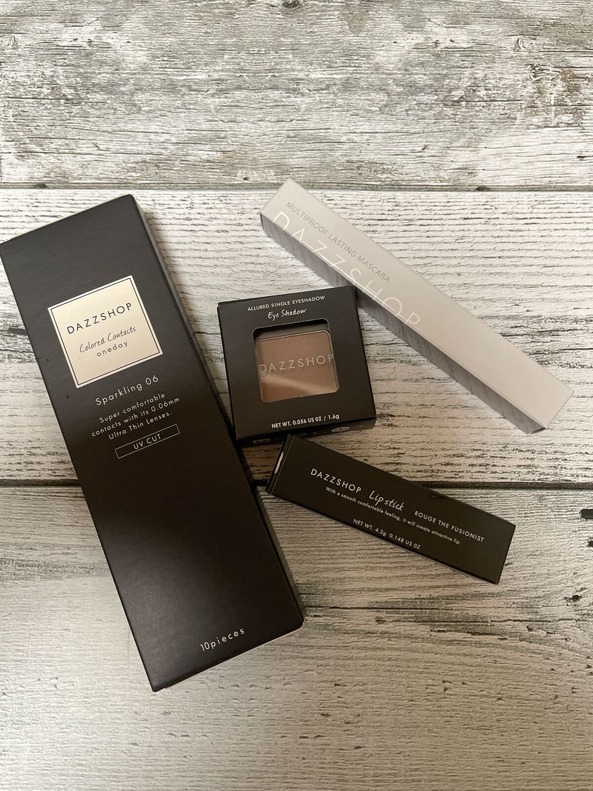 アリュールド シングル アイシャドウ SOUND OF SHADOW 28/DAZZSHOP/単色アイシャドウを使ったクチコミ（1枚目）