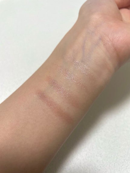 リアルクローズシャドウ/excel/アイシャドウパレットを使ったクチコミ(2枚目)