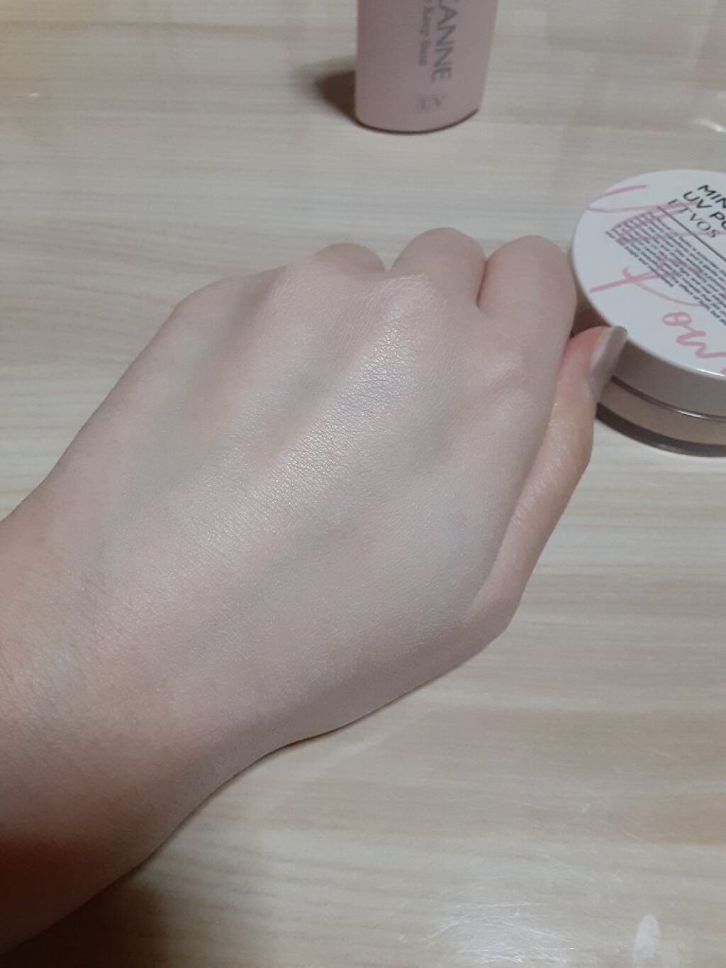 皮脂テカリ防止下地/CEZANNE/化粧下地を使ったクチコミ(3枚目)