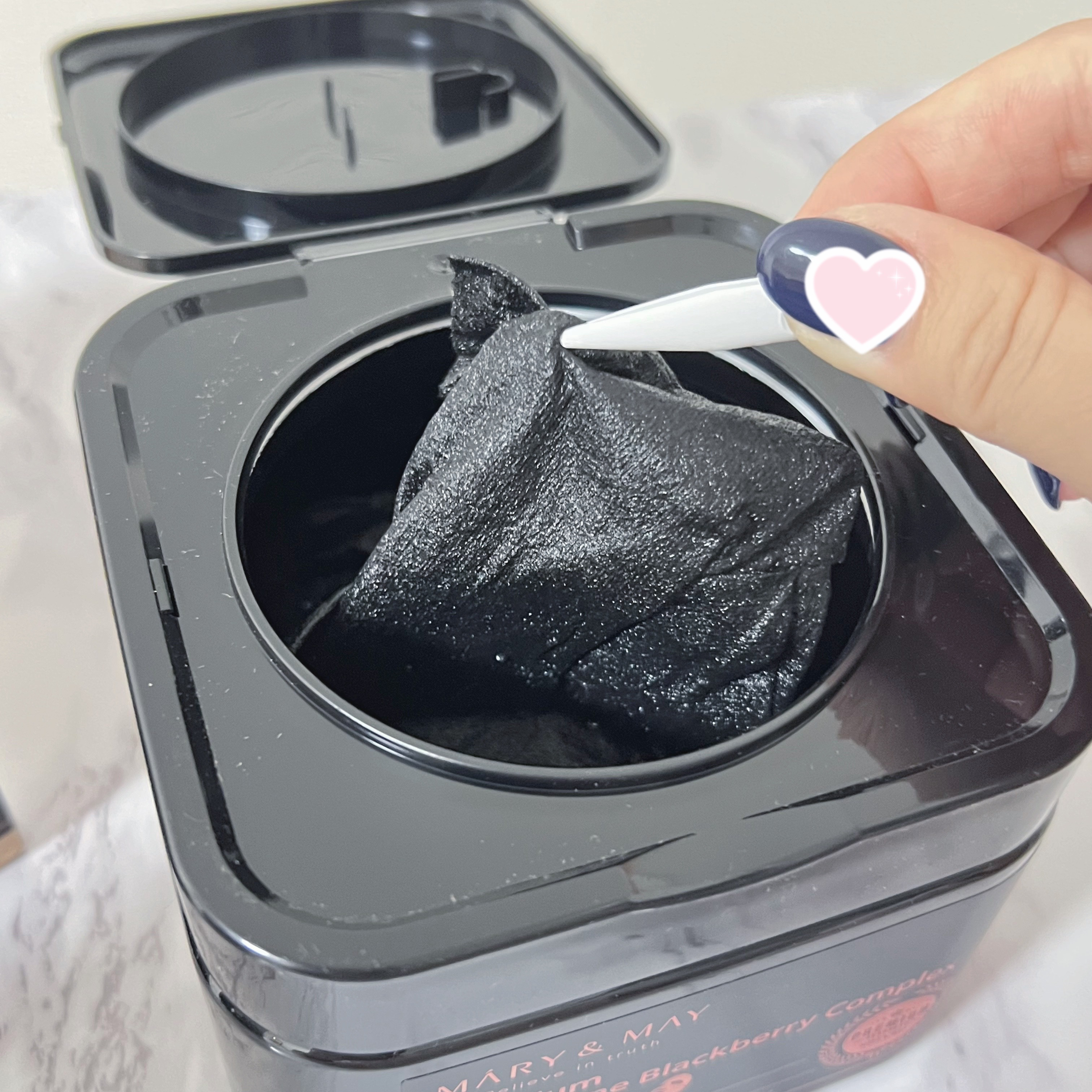 プレミアムイデベノンブラックベリーコンプレックスアンプルマスク/MARY&MAY/シートマスク・パックを使ったクチコミ（2枚目）