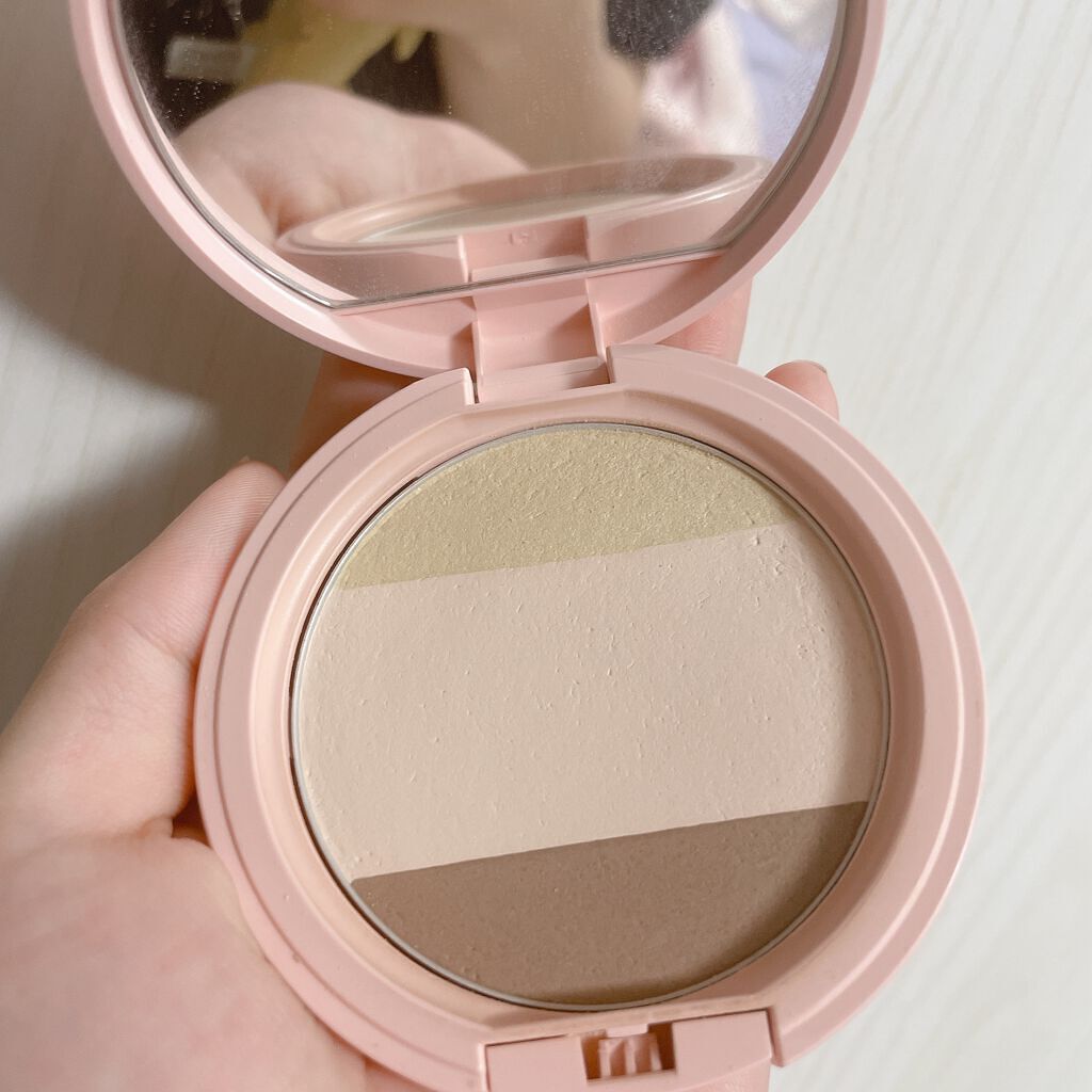 おでかけUVパウダー/WHOMEE/プレストパウダーを使ったクチコミ（2枚目）