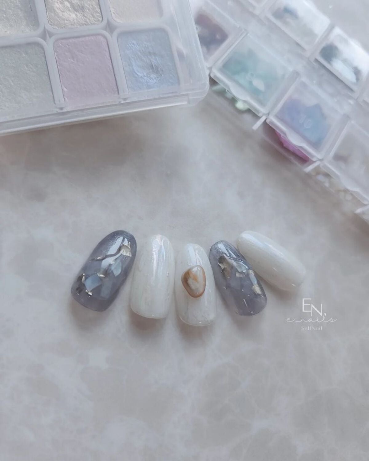 e_nails//フォロバ◎//ネイルとコスメ好きママ on LIPS 「@neocolle_gramAmbassadorデザインです🙌..」(2枚目)