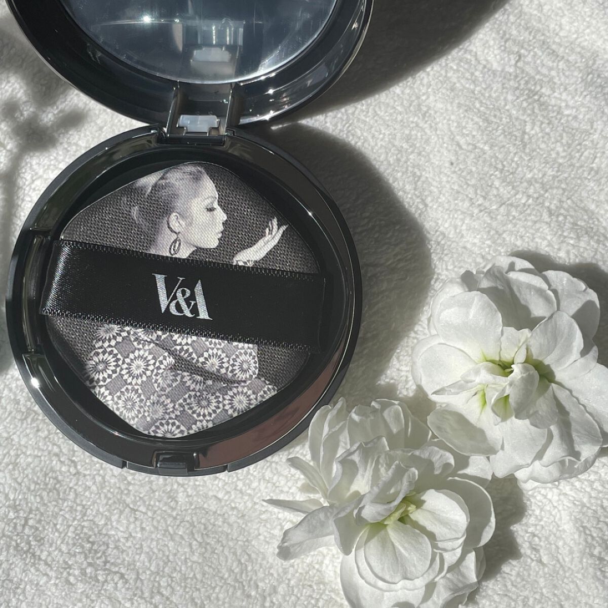 ロングウェアクッションファンデーション/V&Aビューティー/クッションファンデーションを使ったクチコミ(4枚目)