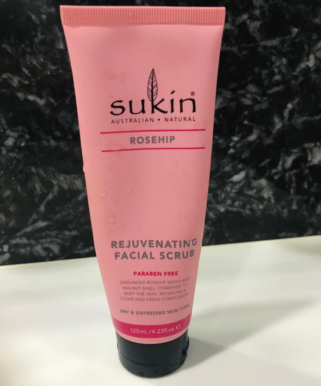 ローズヒップ フェイシャルスクラブ/Sukin/スクラブ・ゴマージュを使ったクチコミ(1枚目)