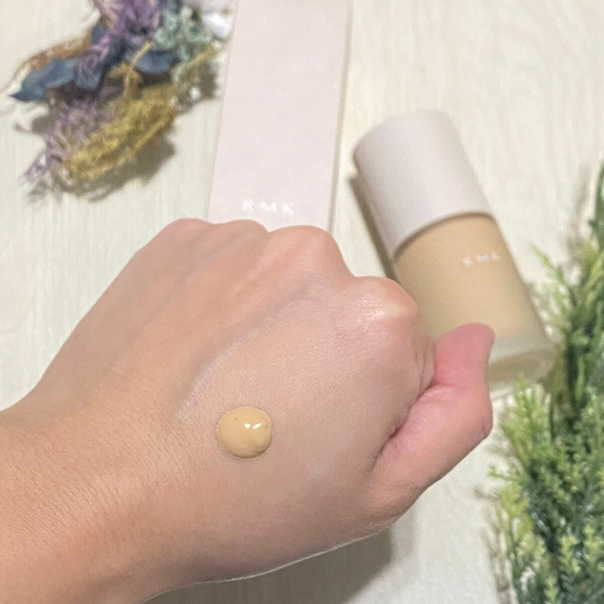 RMK リクイドファンデーション フローレスカバレッジ/RMK/リキッドファンデーションを使ったクチコミ(2枚目)
