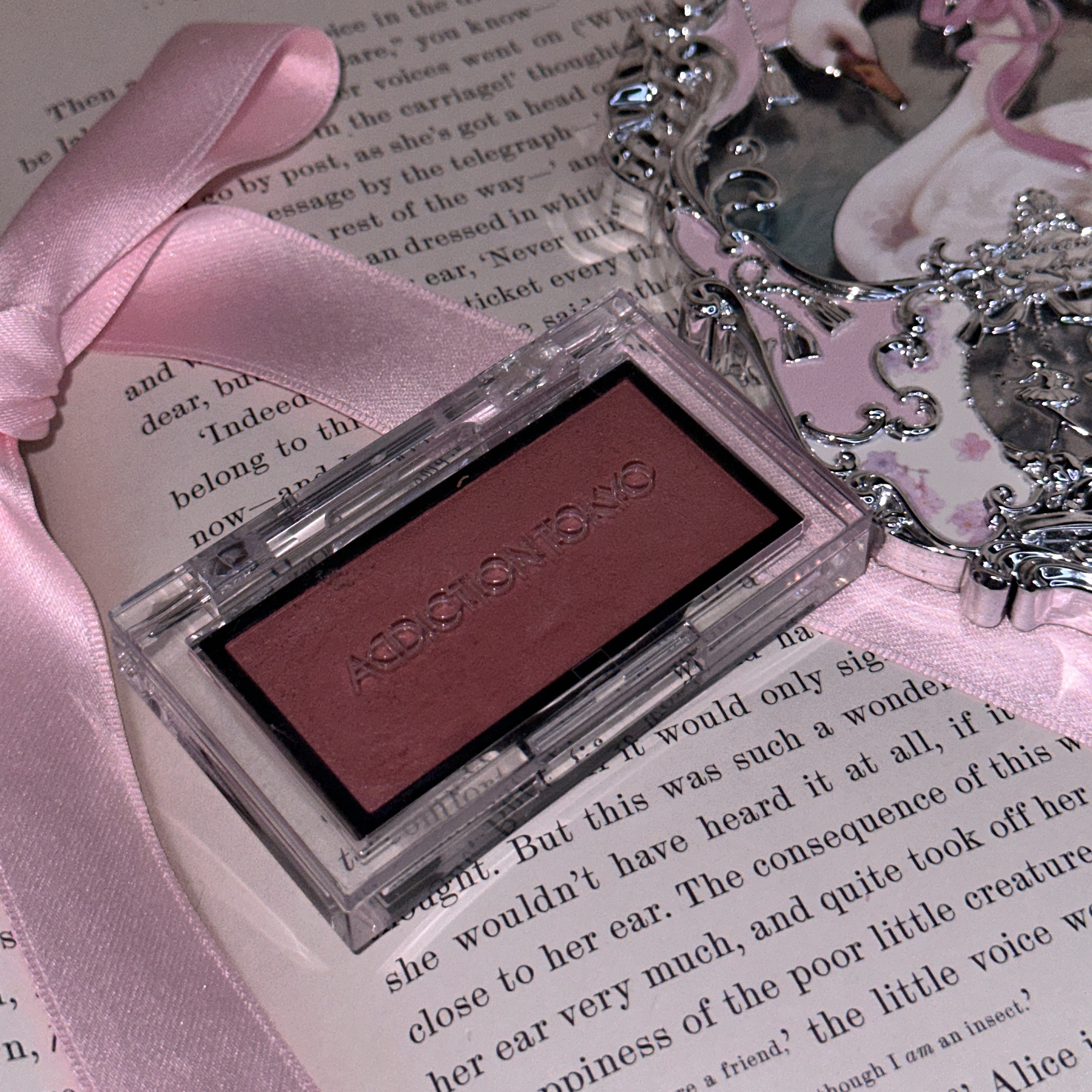 アディクション ザ ブラッシュ マット/ADDICTION/パウダーチークを使ったクチコミ（3枚目）