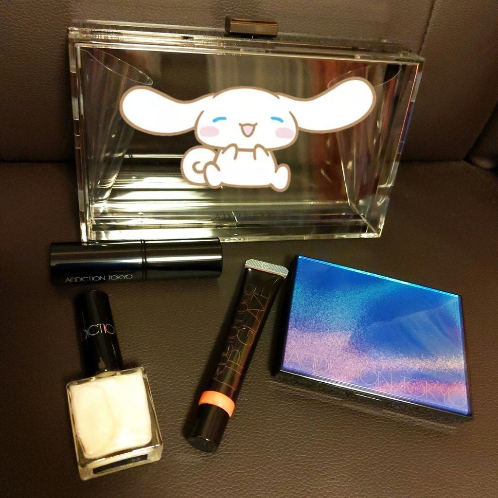 ホリデー アディクション “イリディセント ユーフォリア”/ADDICTION/メイクアップキットを使ったクチコミ(1枚目)