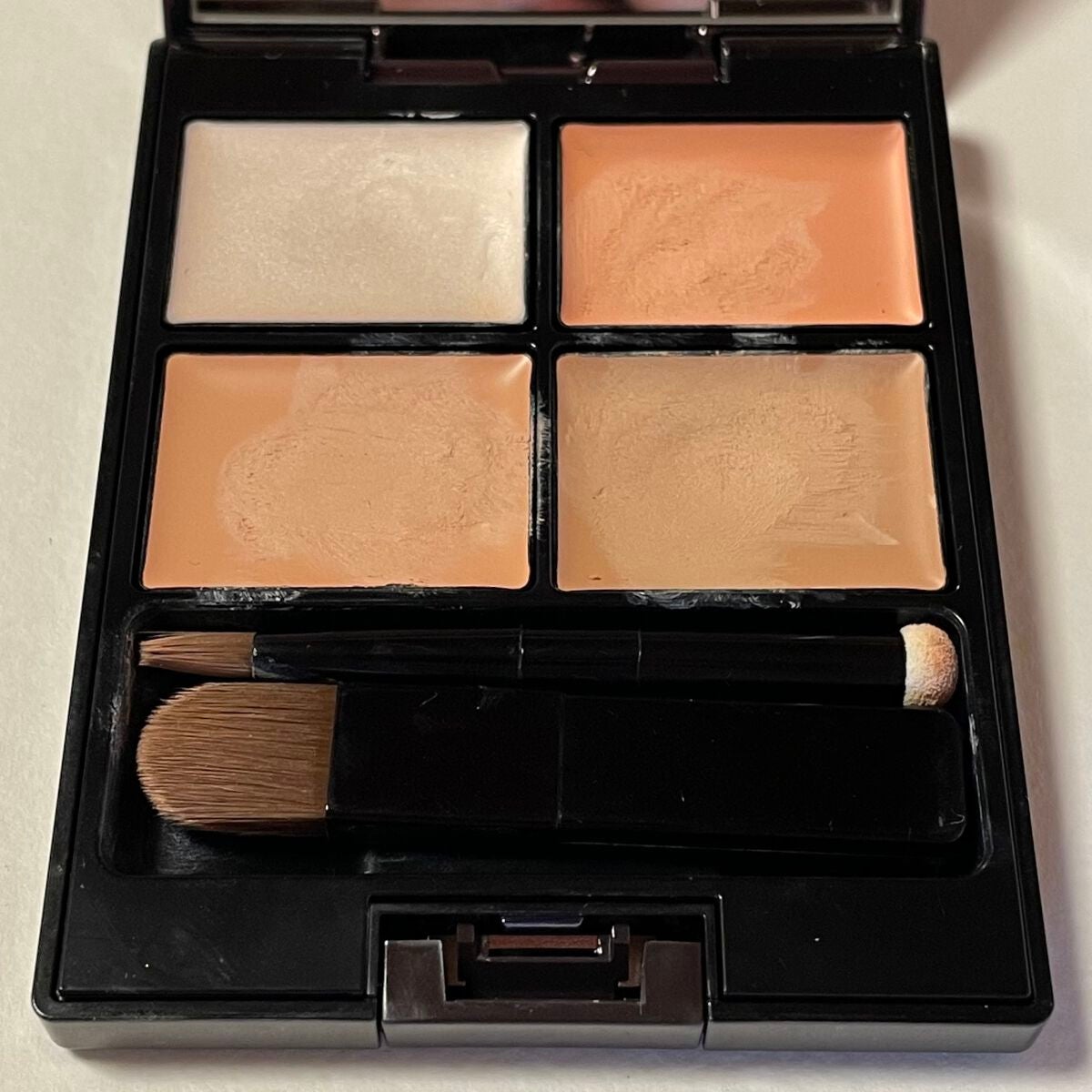 トーンパーフェクティング パレット/DECORTÉ/パレットコンシーラーを使ったクチコミ(3枚目)