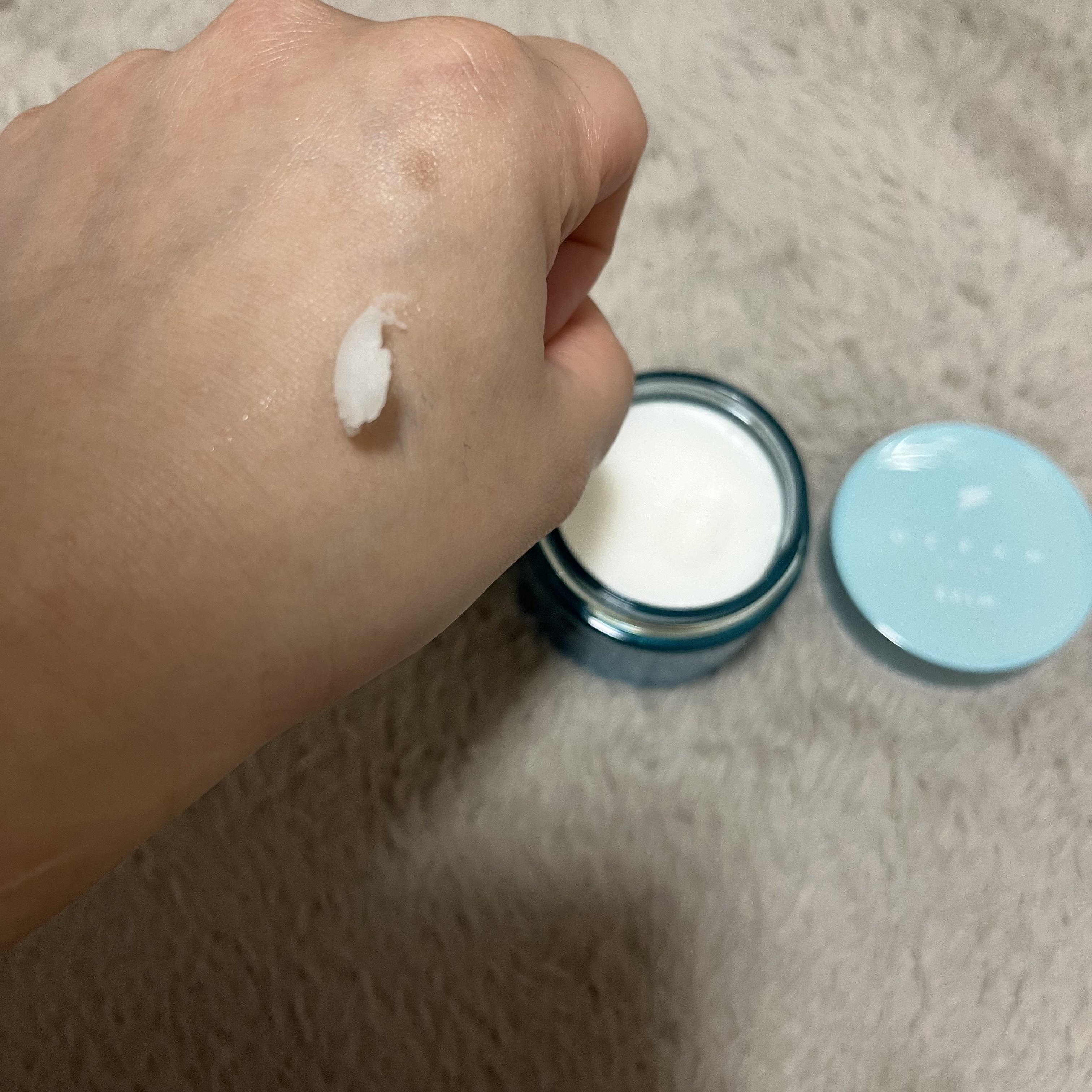 オーシャントリコ ヘアスタイリング バーム ライトブルー/OCEAN TRICO/ヘアバームを使ったクチコミ（3枚目）