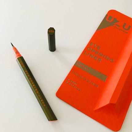 EYE OPENING LINER/UZU BY FLOWFUSHI/リキッドアイライナーを使ったクチコミ(1枚目)